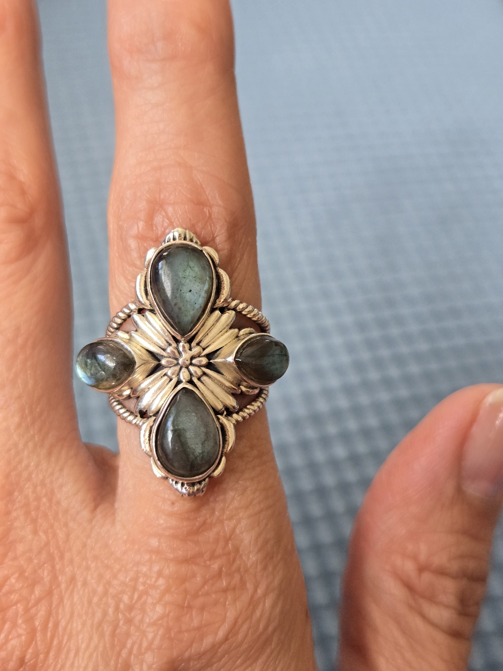 Sterling Silver Labradorite Floral Statement Ring - Gray Green